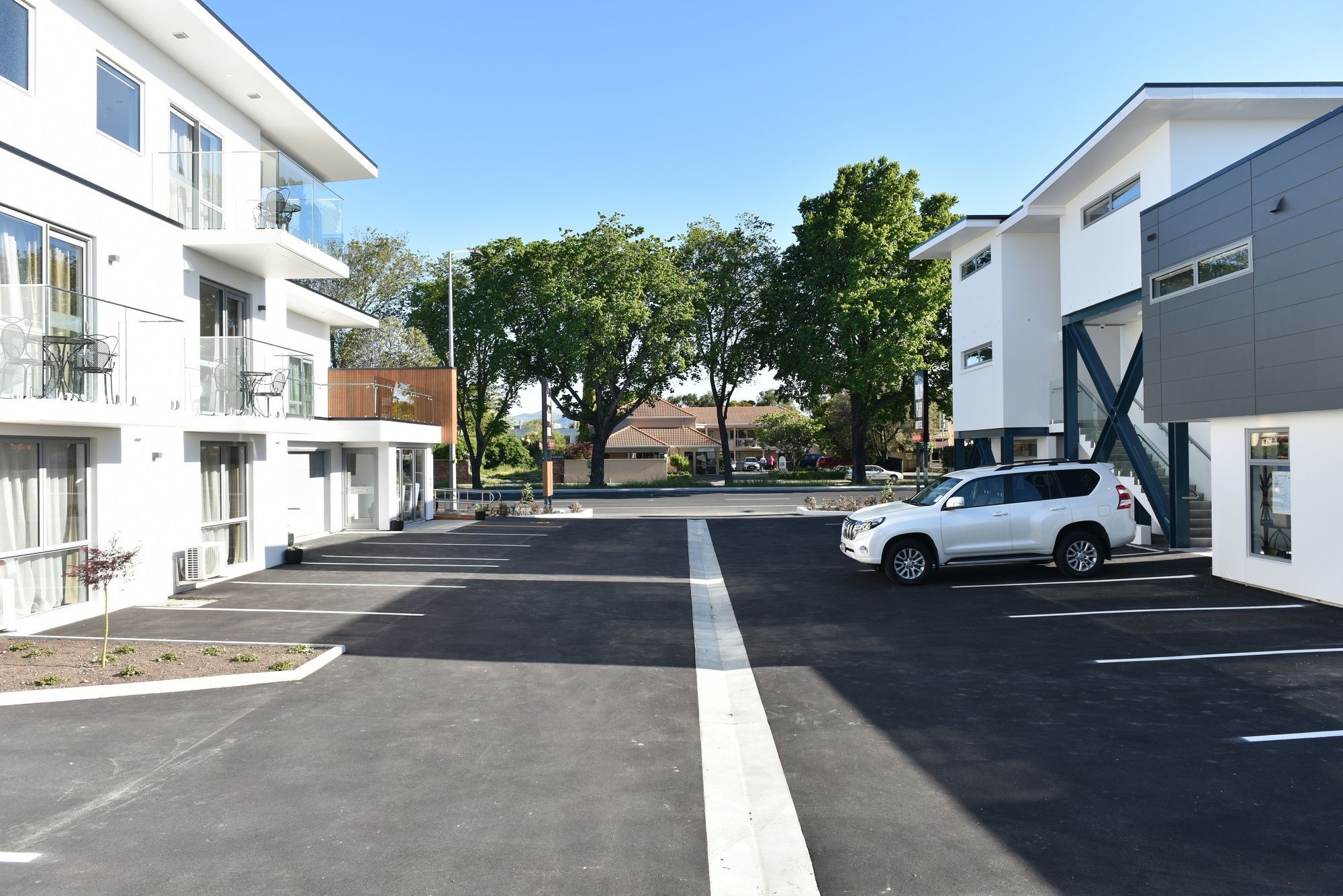 Bealey Plaza Motel Christchurch Extérieur photo The courtyard of the hotel